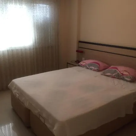 Bluehomes Golf Village B11